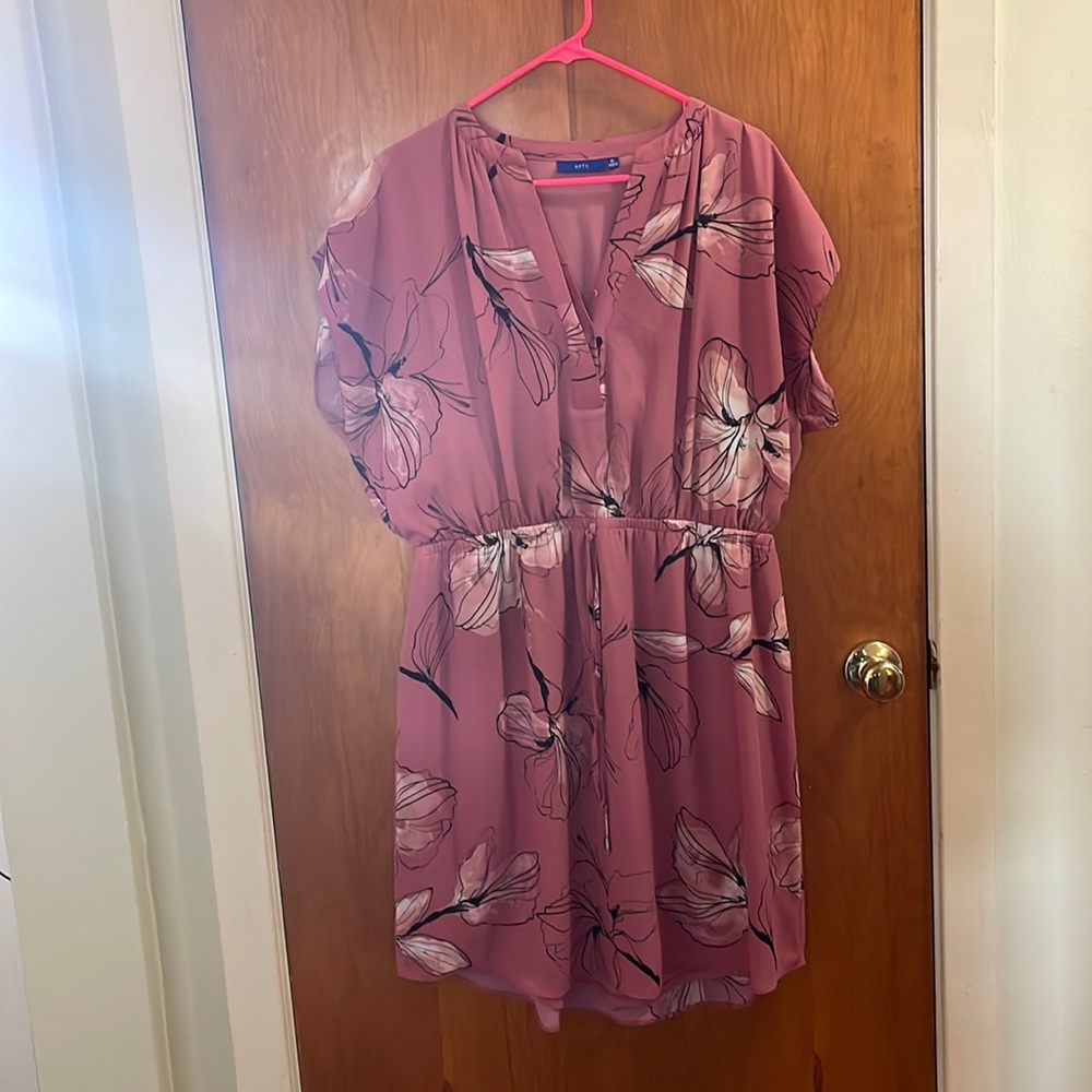 Women apt 9 dress